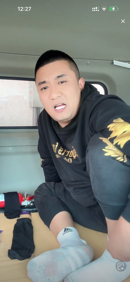 臭🦶🏻🐻の直男 tweet media