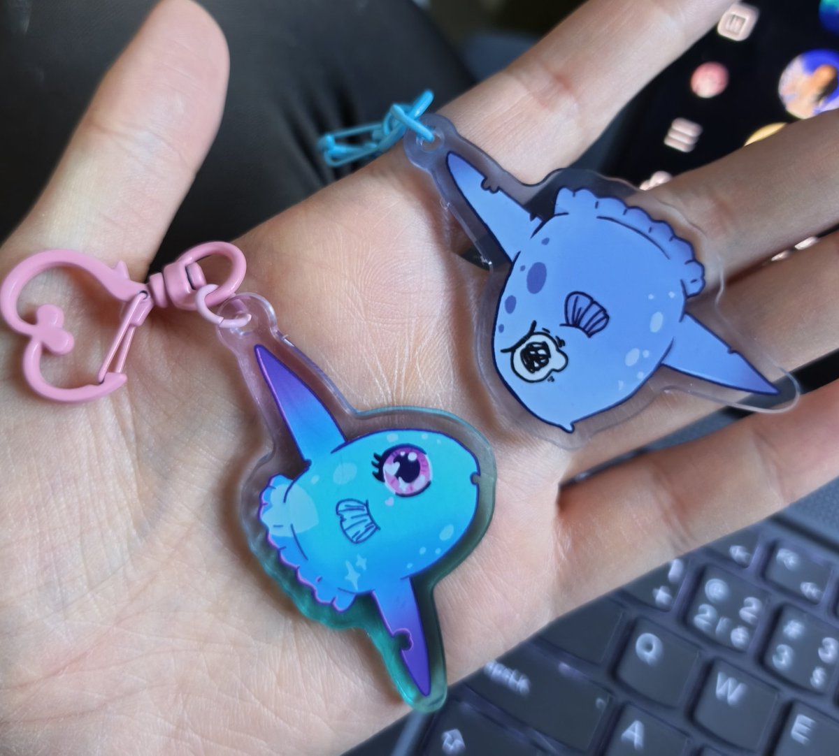 Charliedzilla 🔜 COMICCON PRAGUE tweet media