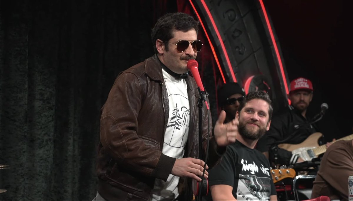 Kill Tony Commenter tweet media