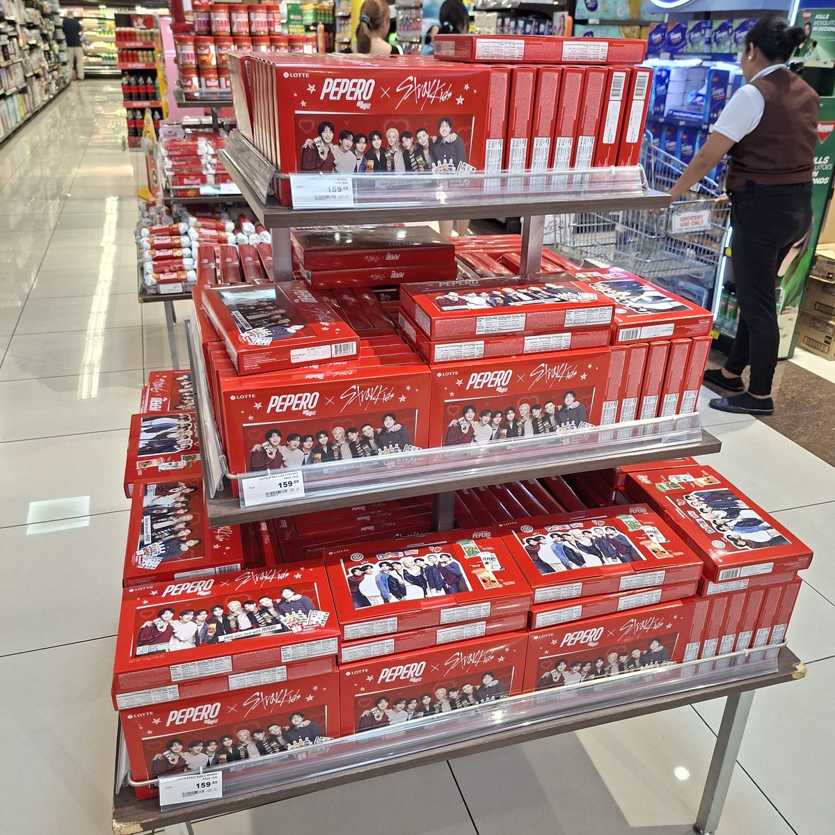 Rachel_Han91196's tweet image. Sino po open for #PASABUY ng #Straykids #PEPERO ?

Pasabuy po sana ako please. LA UNION area po ako. 
Can ship via J&amp;amp;T express po sana. 

Get ako ng  2-3 boxes. Thank you!