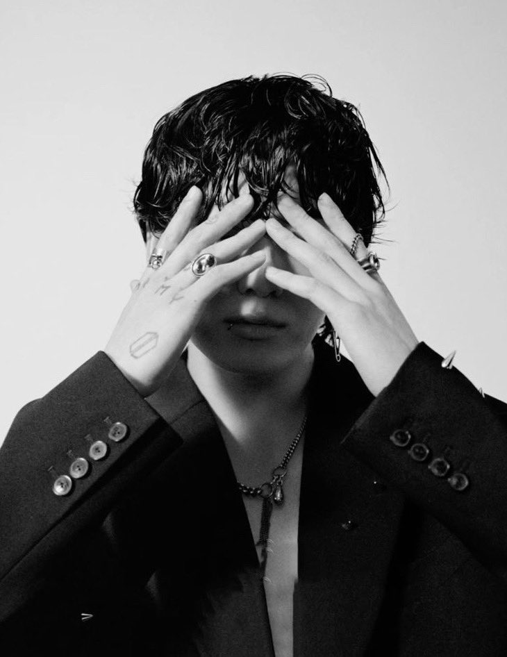 黃金借記卡 :) tweet media