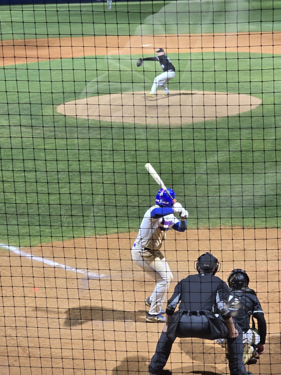 Mid Valley HS Sports tweet media