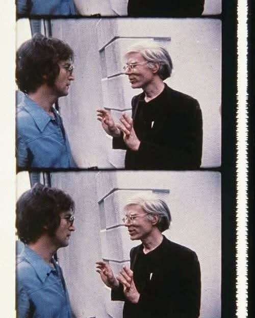 CFloydstock's tweet photo. John Lennon &amp; Andy Warhol, 1971

Porque música é assunto para a vida toda.

#johnlennon #beatles #thebeatles #classicrock #rock #music #musica #andywarhol #arte #art #pintor #painting #cineasta #cinema #produtormusical #confrariafloydstock https://t.co/FHYgz1kJuo