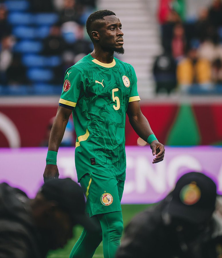 Momo_🎱 tweet media