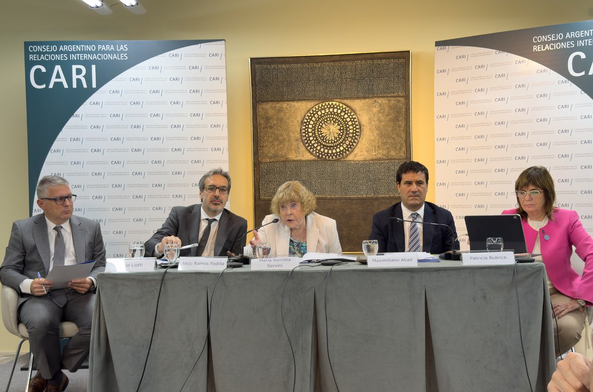 Maxi Abad tweet media