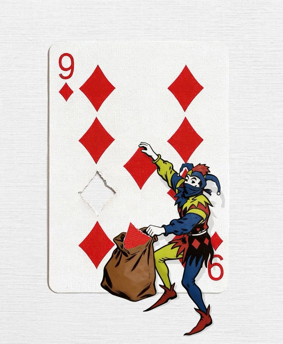 Mini Archillect tweet media