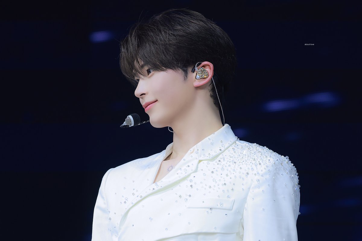 𝗮𝗯𝗼𝘂𝘁 𝗹𝗼𝘃𝗲 tweet media