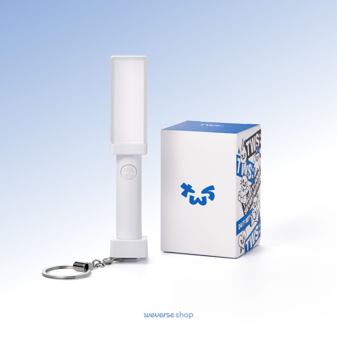 Weverse Shop tweet media