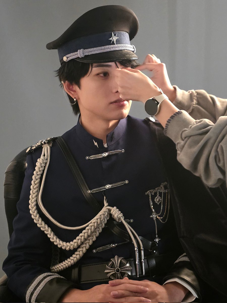 げまげま tweet media