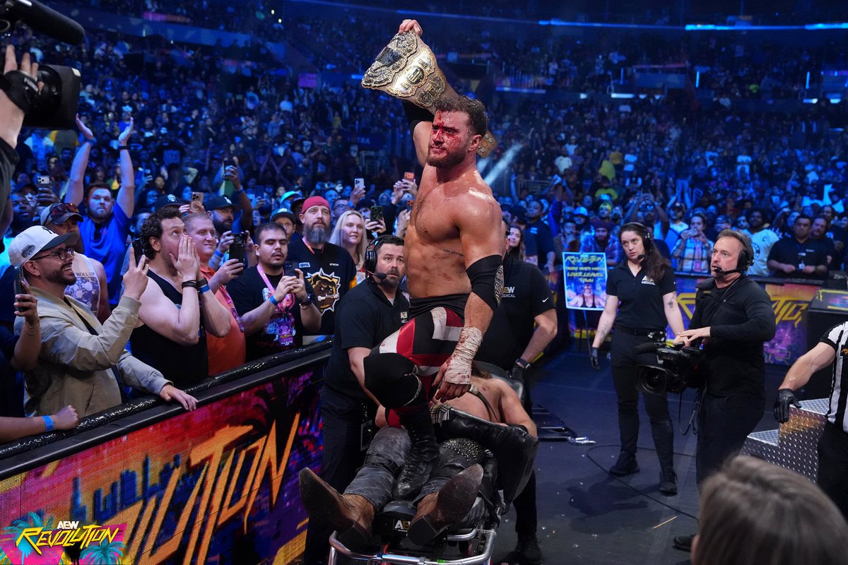 Cory_Hays407's tweet photo. #AEWDynamite FOLLOW TRAIN!

-RT 
-Reply with a GIF of your favorite wrestler  
-Like and follow everyone who does this https://t.co/cxsFCZ7eqm