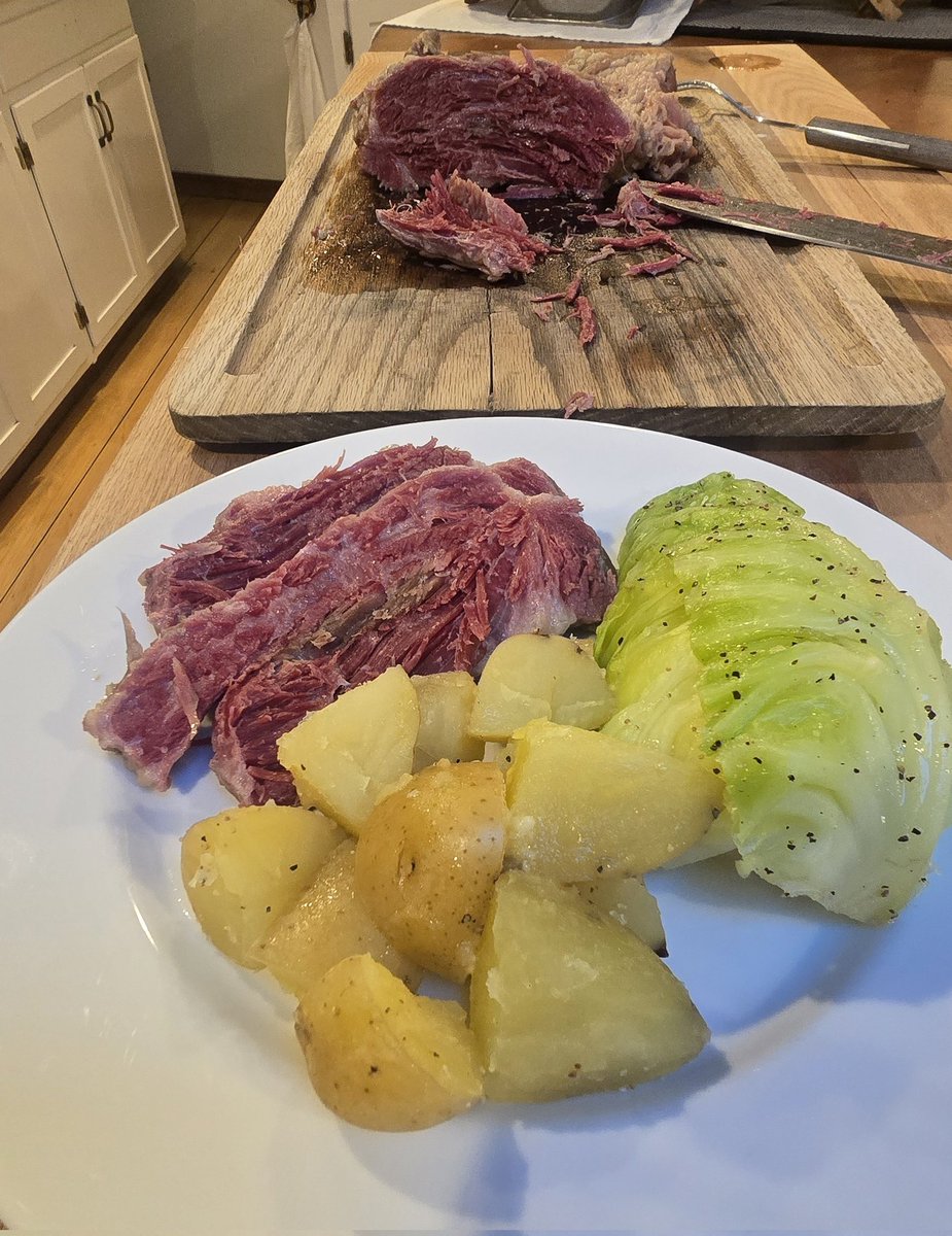 Brandon Hannibal Donkey tweet media