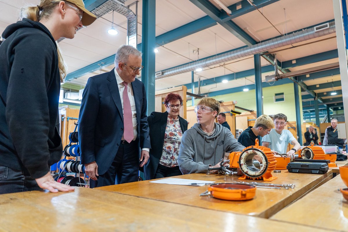 Anthony Albanese tweet media