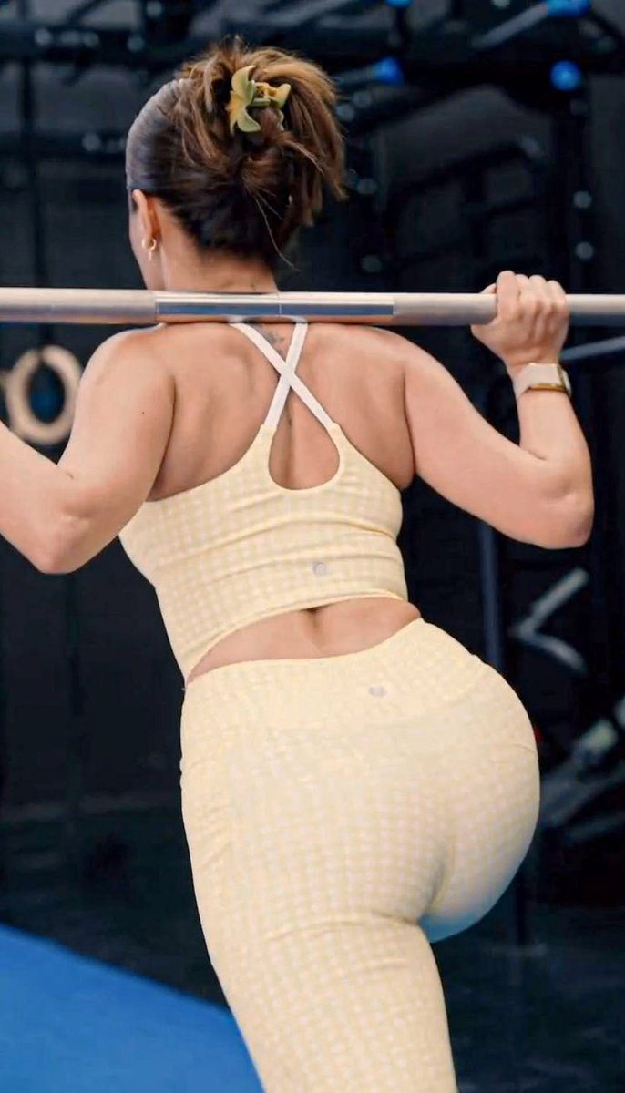 Star Gallery tweet media