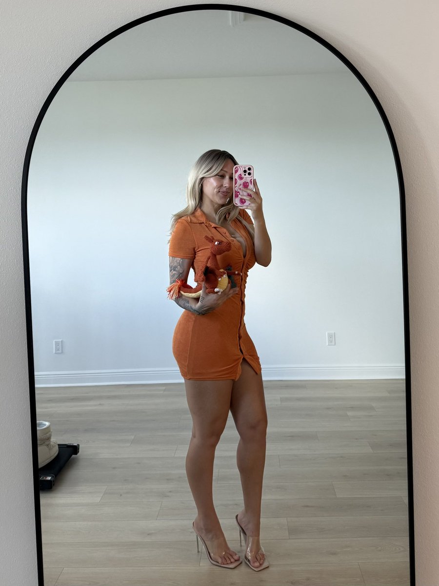 Claire Grimes tweet media