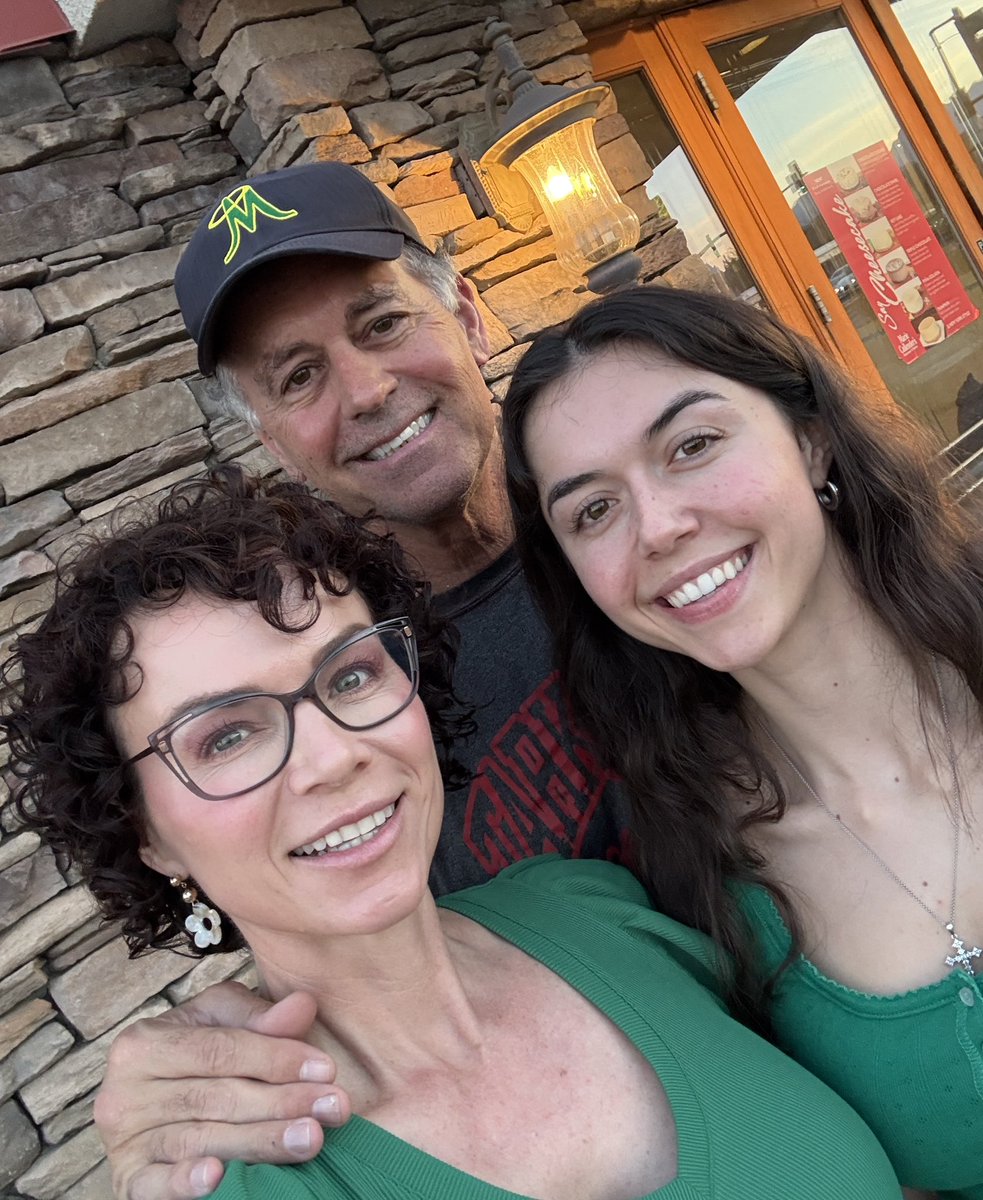 ⭐️Amy Tarkanian⭐️ tweet media