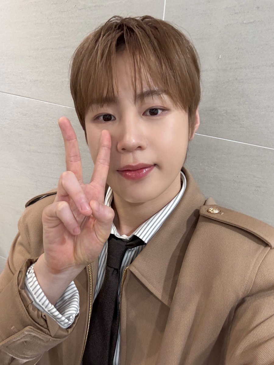 하성운 (HA SUNG WOON) OFFICIAL tweet media