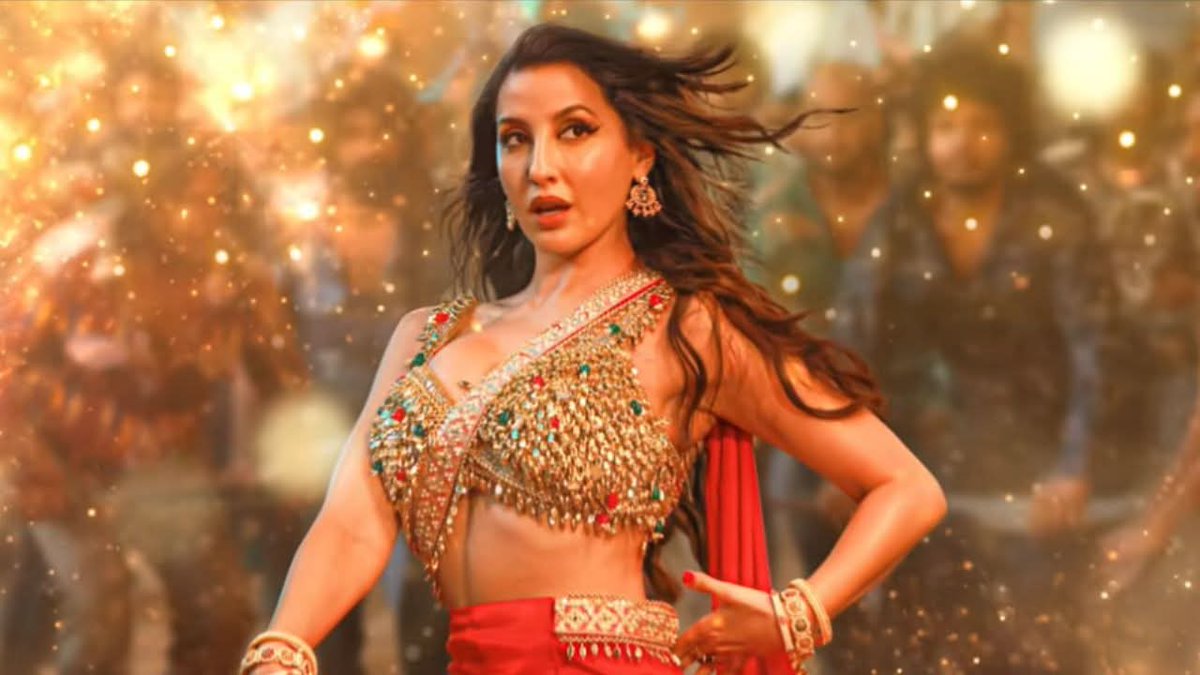 JournalistChan4's tweet photo. पहले उठाले .........
Nora Fatehi का ये गाना सुनिए और सवाल कीजिये अपने आप से कि क्या इस गाने के जरिये अश्लीलता और फूहड़ता की सभी सीमाओं को नहीं लांघा गया है ? 🤔👀 https://t.co/GXtrDktsXo