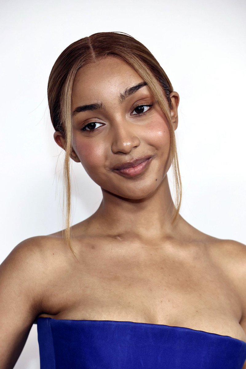 PinkPantheress Updates ☆ tweet media