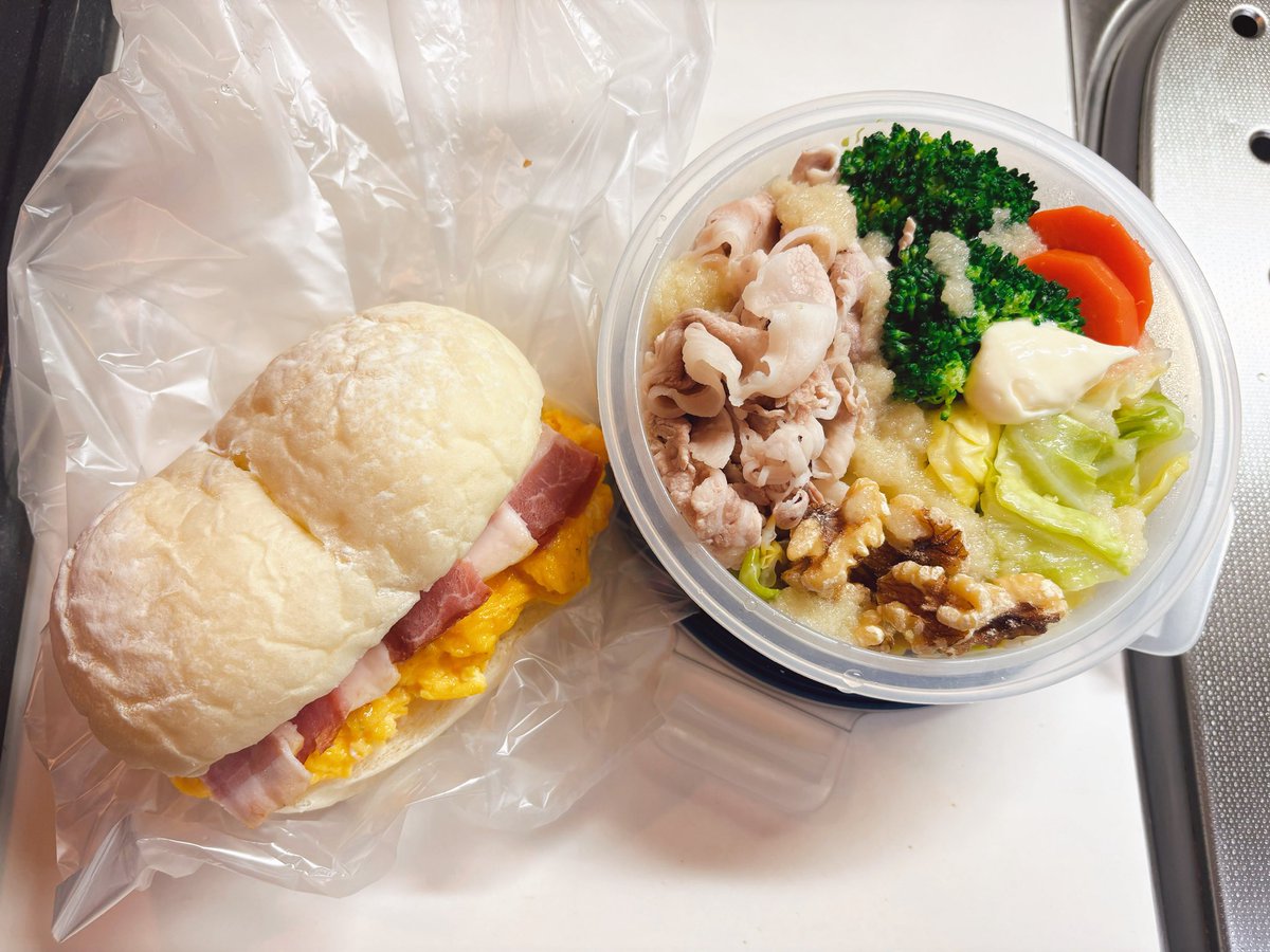 おりえ（2026販売中🐶🗓️） tweet media