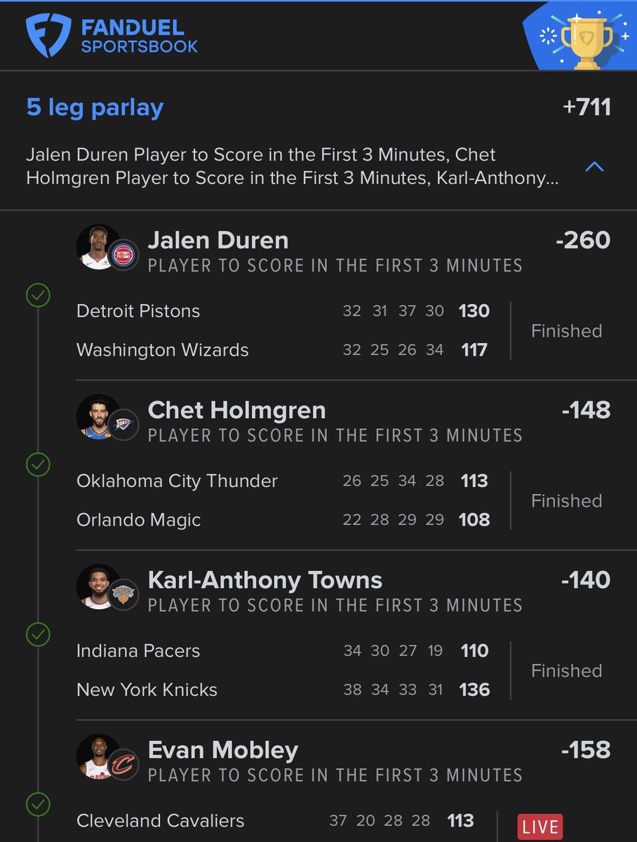 Mari ౨ৎ tweet media