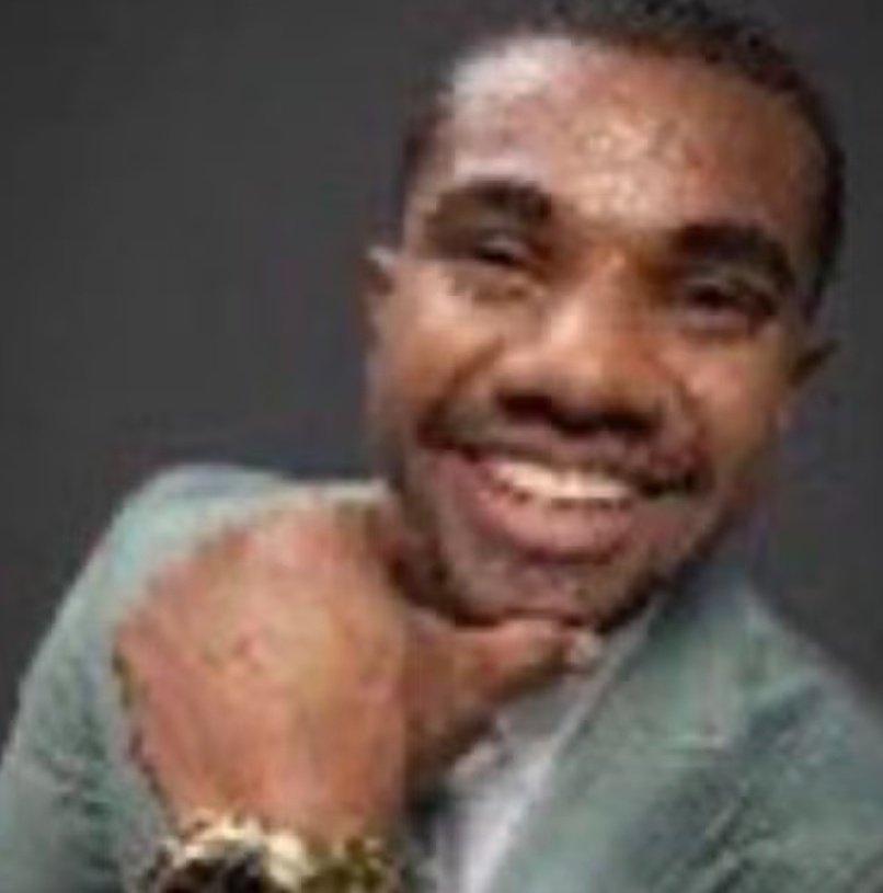 Chico Cósmico Plus 6🍍🥂 tweet media