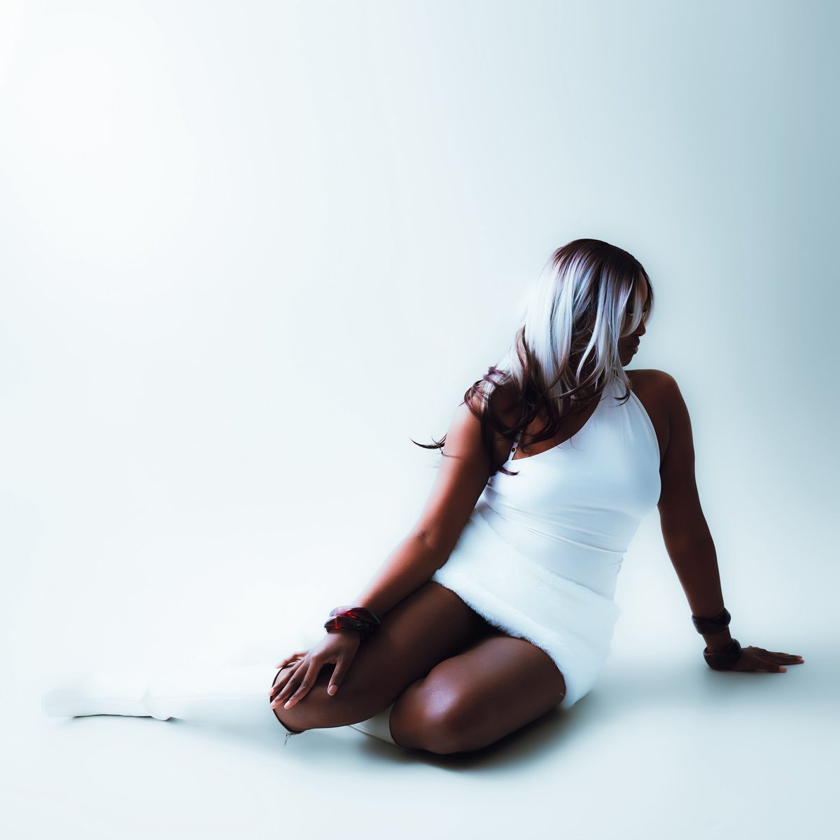 slutiana tweet media