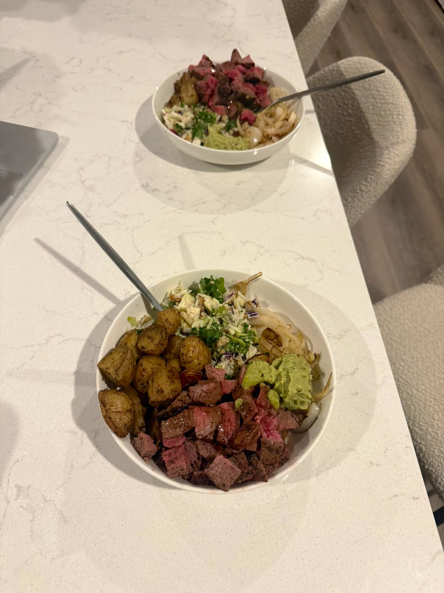 Gabe Pluguez tweet media