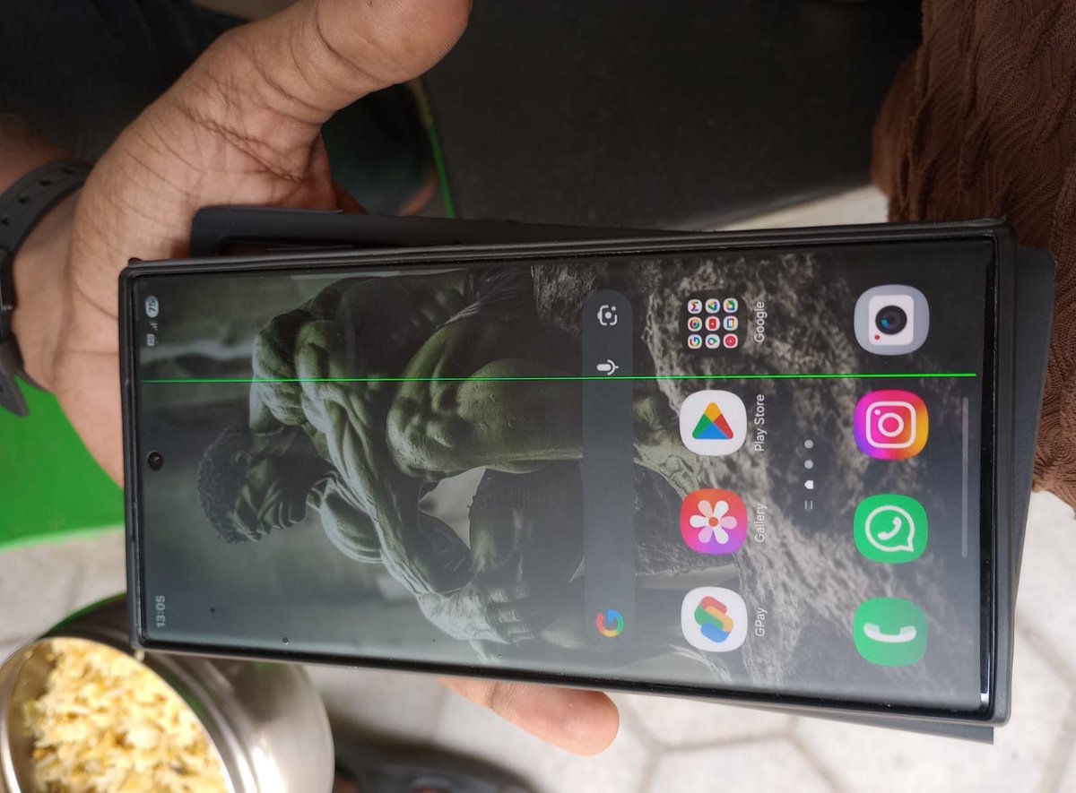 krishnan618's tweet photo. @SamsungIndia Green line issue on my Galaxy S23 Ultra (Feb 2023 purchase).

No drop/damage. Issue persists even in Safe Mode → clearly a display defect.

Anna Nagar service center wrongly marked as physical damage and quoted ₹22K.

Requesting goodwill/free screen replacement. https://t.co/dOxxjCqf2I