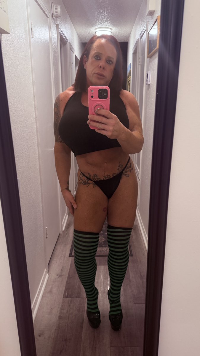 Mrs.Kox tweet media