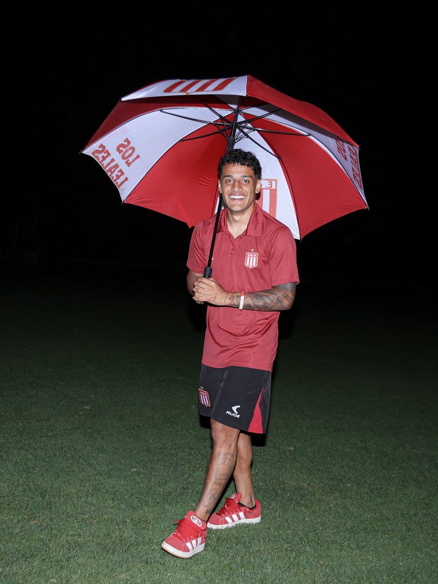 1 a 0 y campeón tweet media