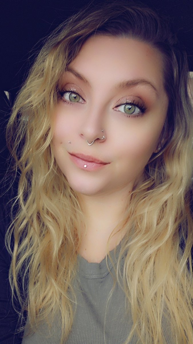 ☆ Alexx Knightly ☆ tweet media