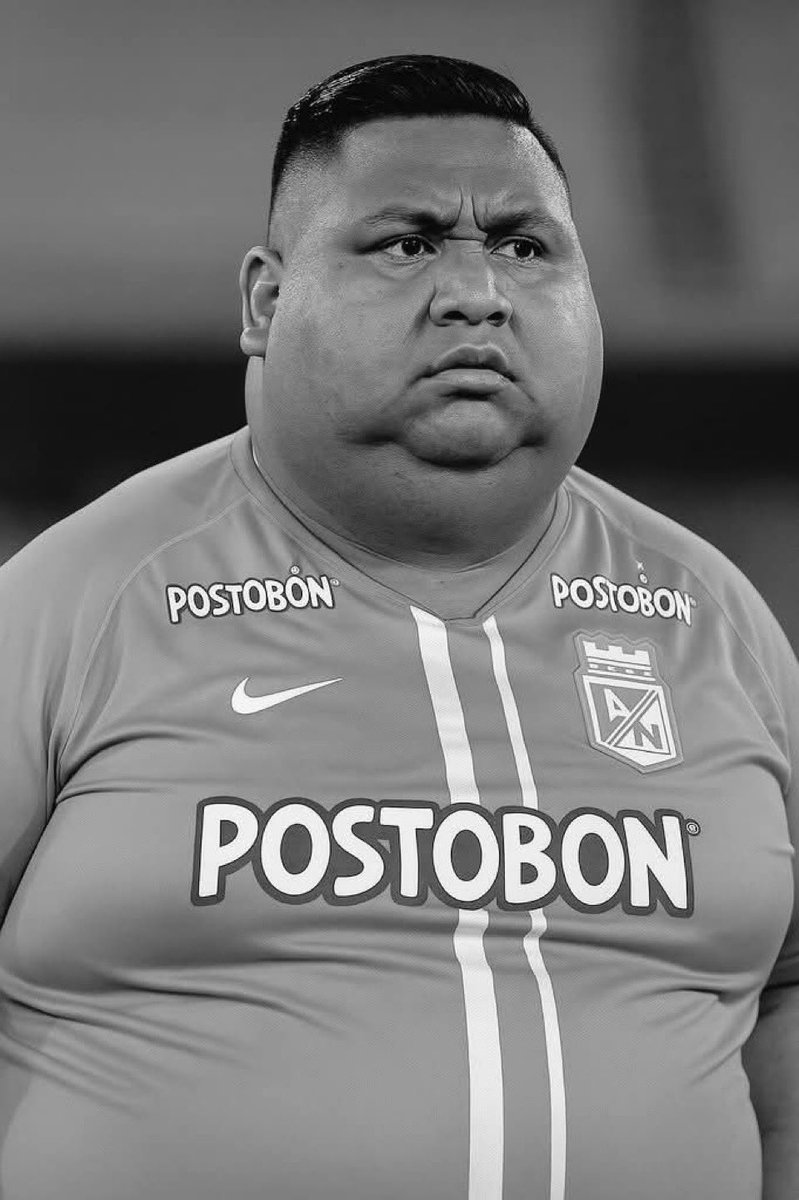 Alfredo Morelos cuando su rival no es un motociclista o el Junior: