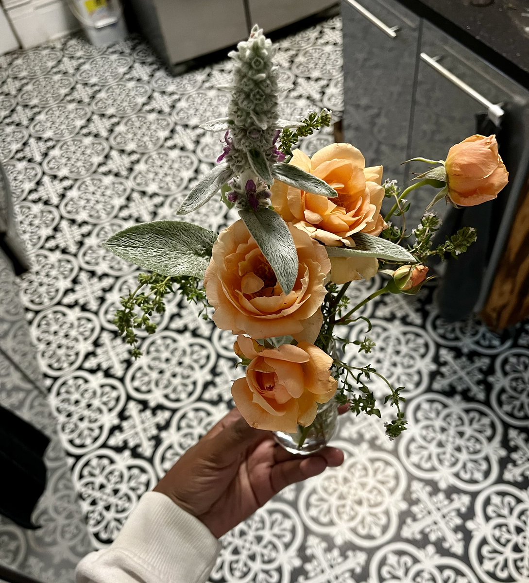 ibeemakingstuff tweet media