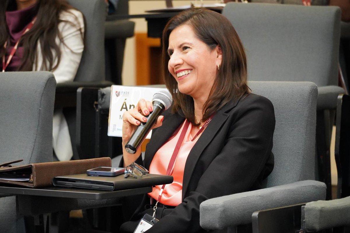 IPADE Business School tweet media