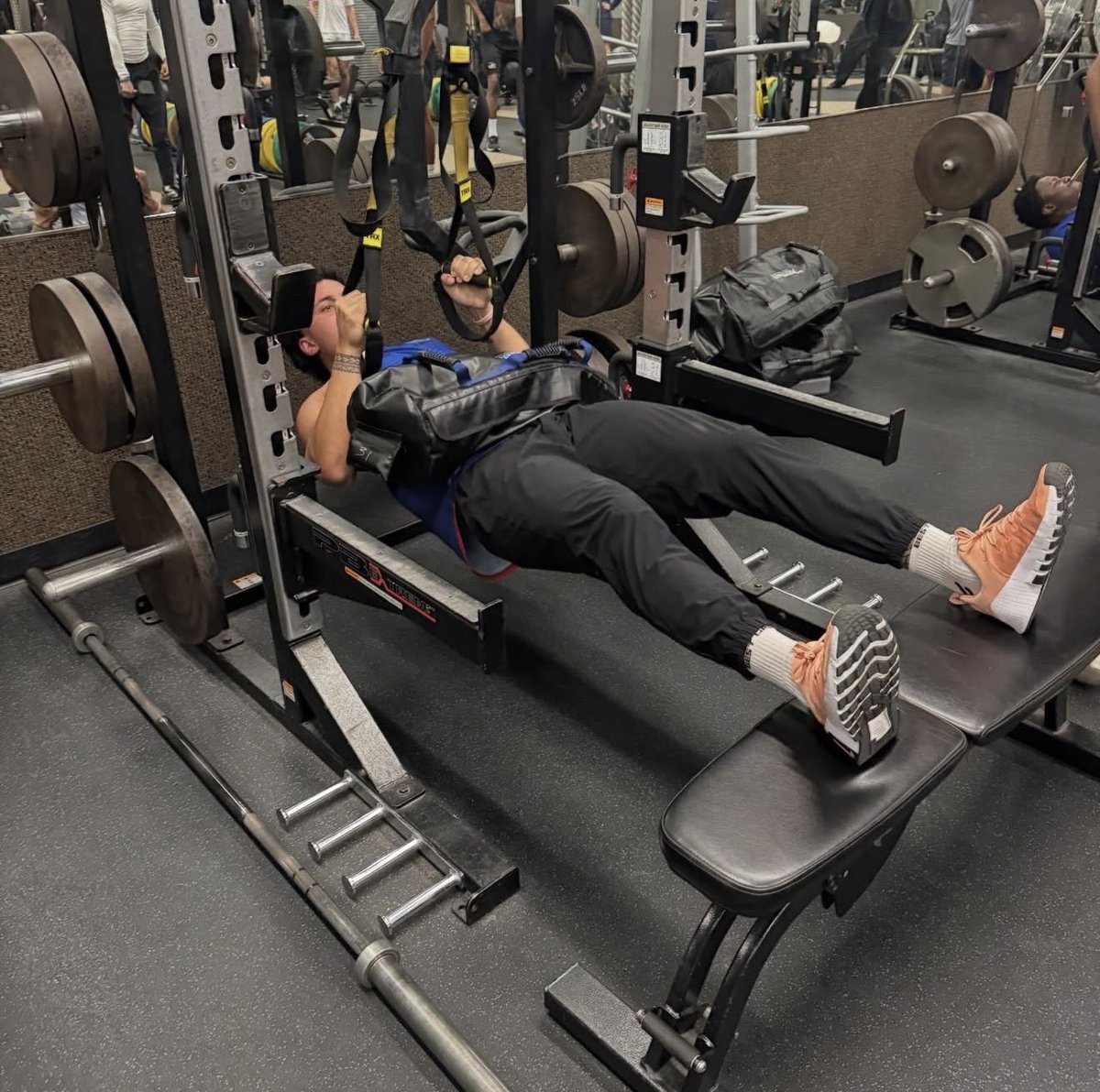 Omar Colon tweet media