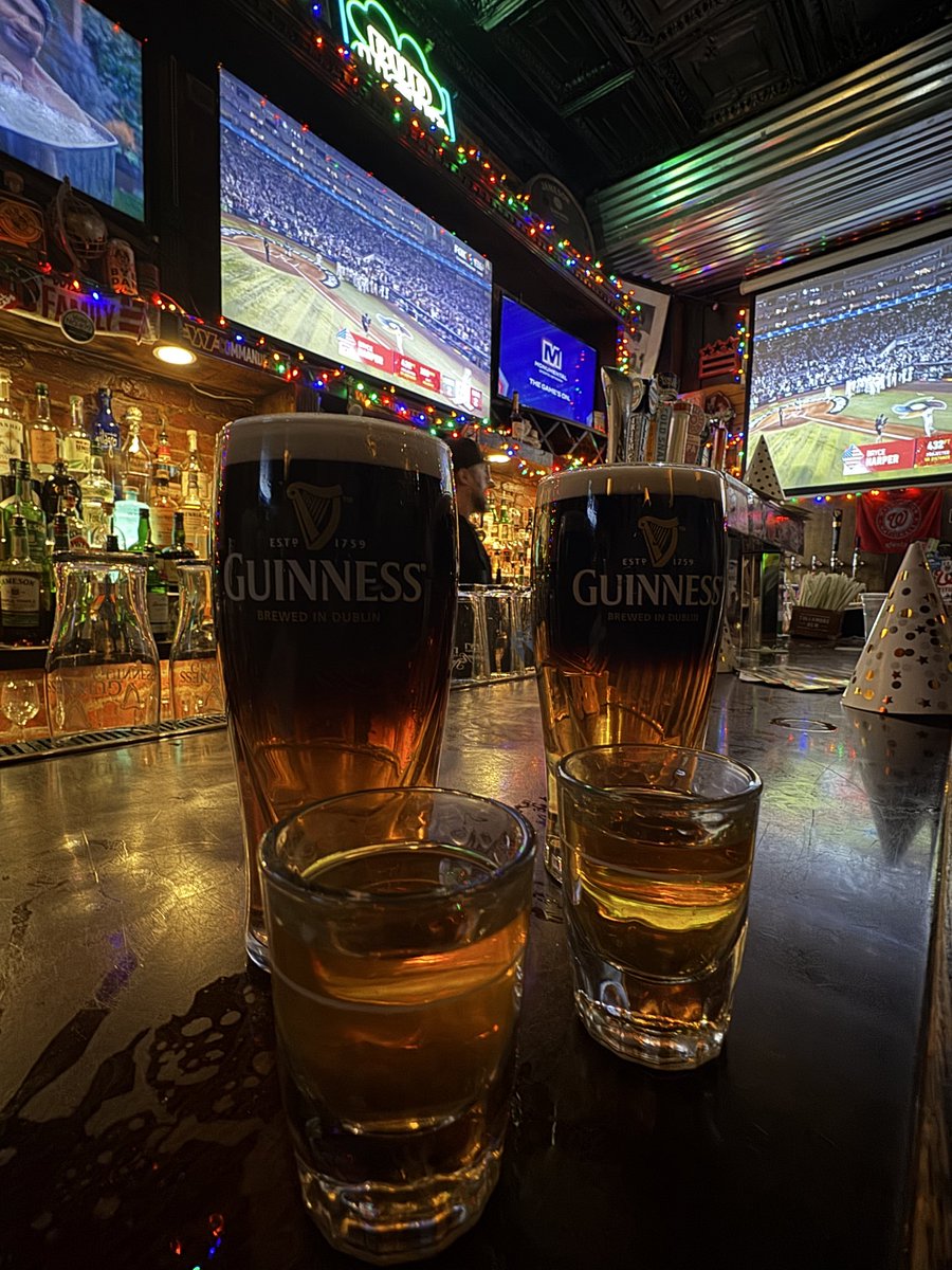 Mykl 🍸 tweet media