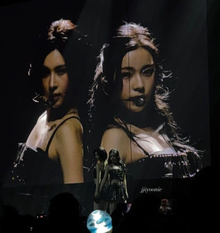 The aura in this pic