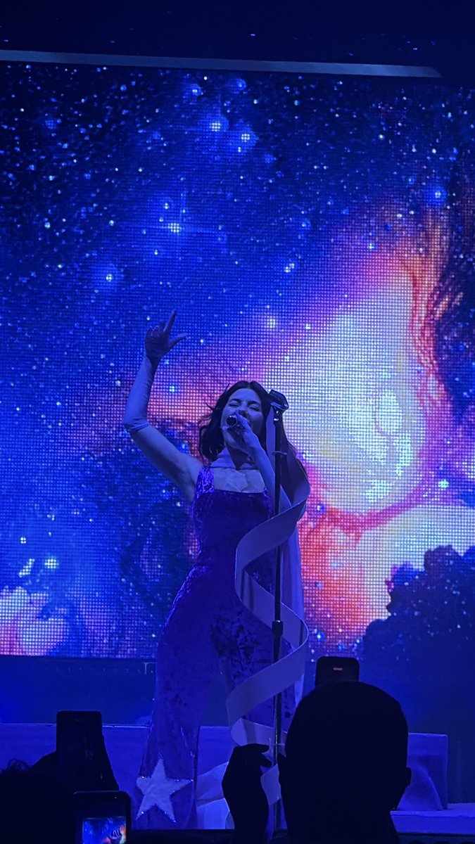 diegoryz66's tweet photo. Increíble 🖤 @MarinaDiamandis https://t.co/HfRnQBV0rw