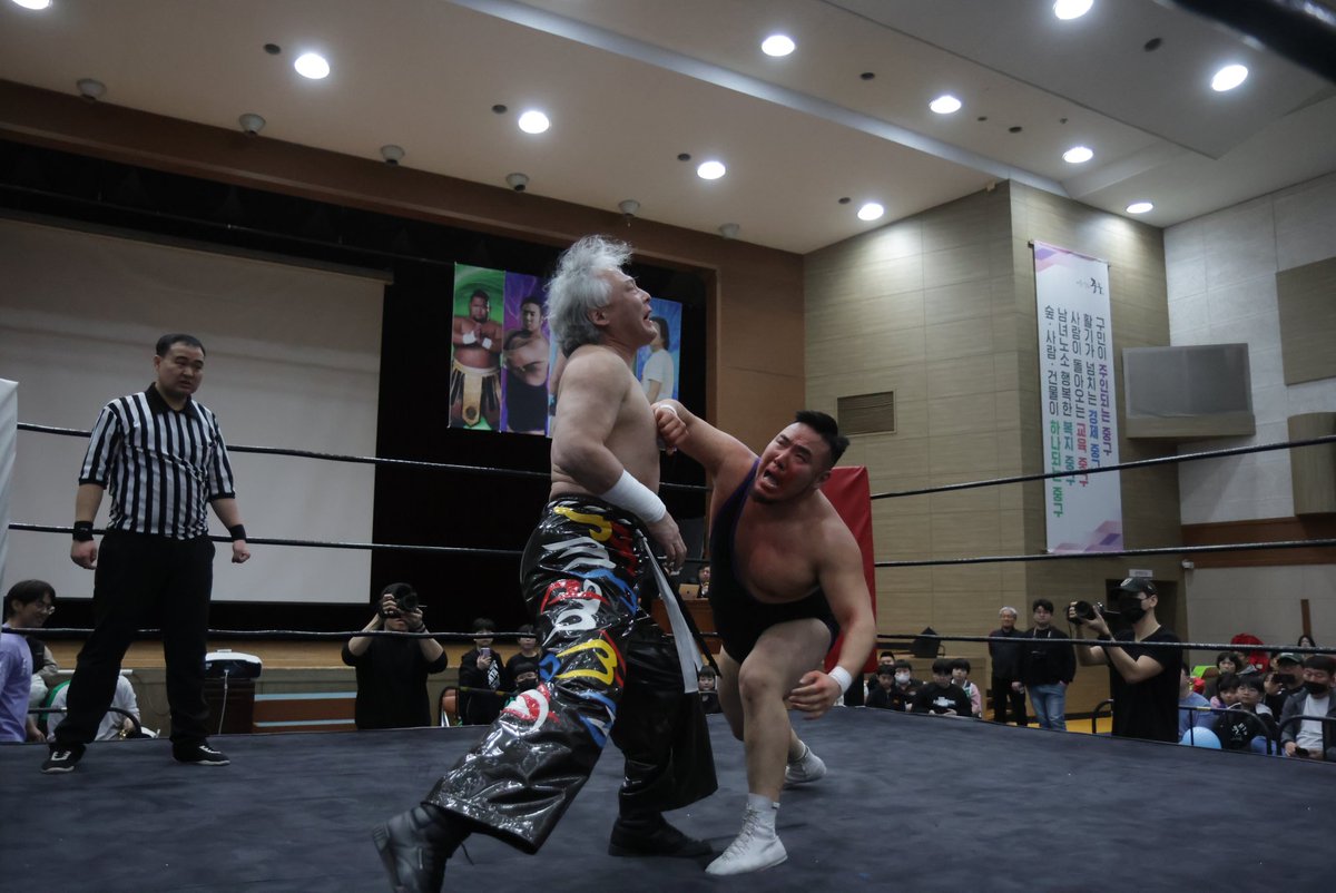 HaDaOn(河打音/하다온) tweet media