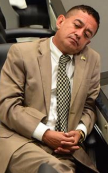 Cinco 😎 tweet media