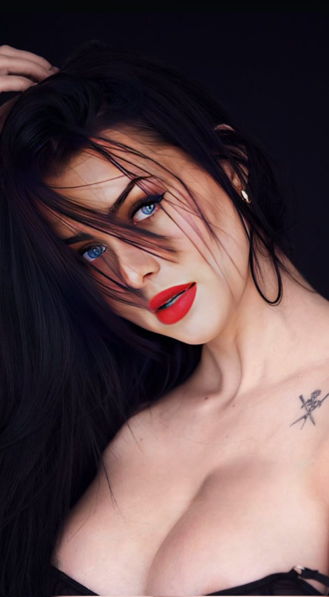 exploring_light's tweet photo. @DakotaxxxJames #dakotajames #wallpaper https://t.co/yipmp2Ovr0