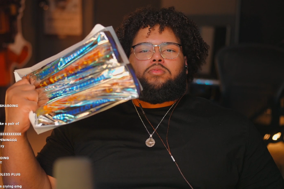 Kayla 🦉 tweet media