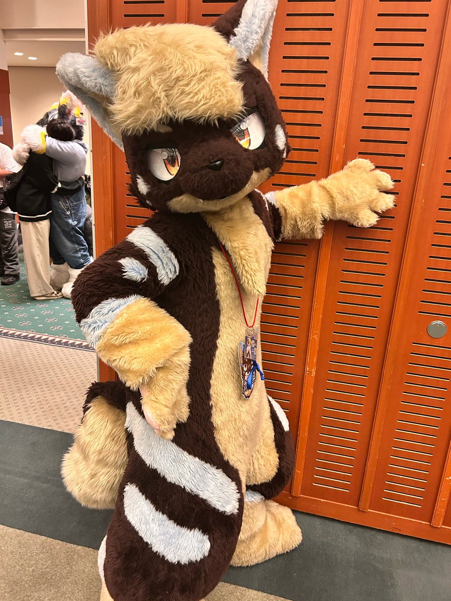 てとら tweet media