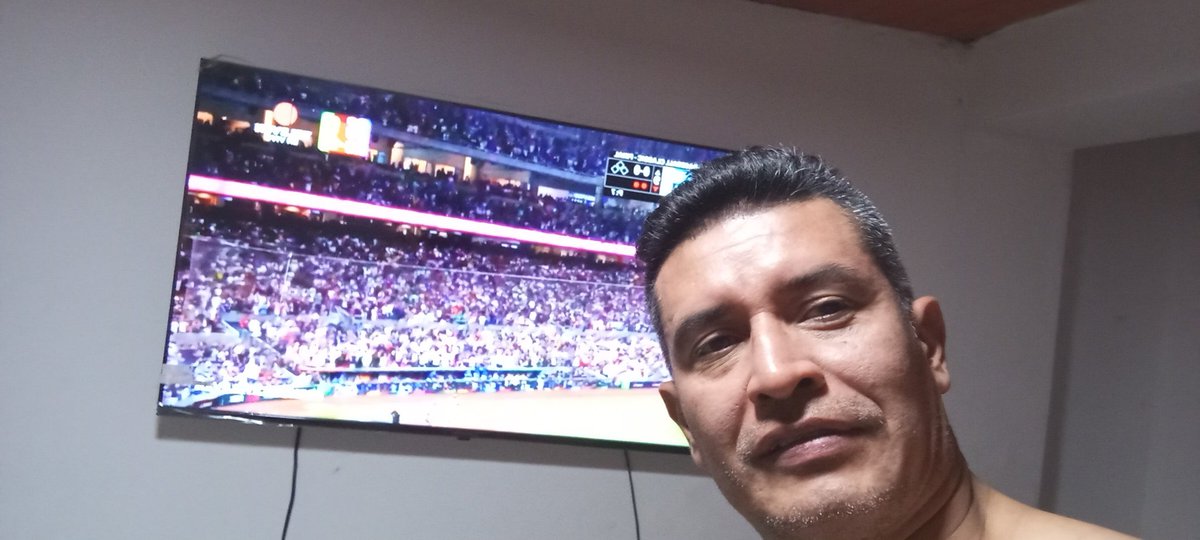 yanialvarez_1's tweet photo. #BeisbolXTeleven desde Medellín vamos tinaquillo Venezuela https://t.co/vPjmAjN5Ih
