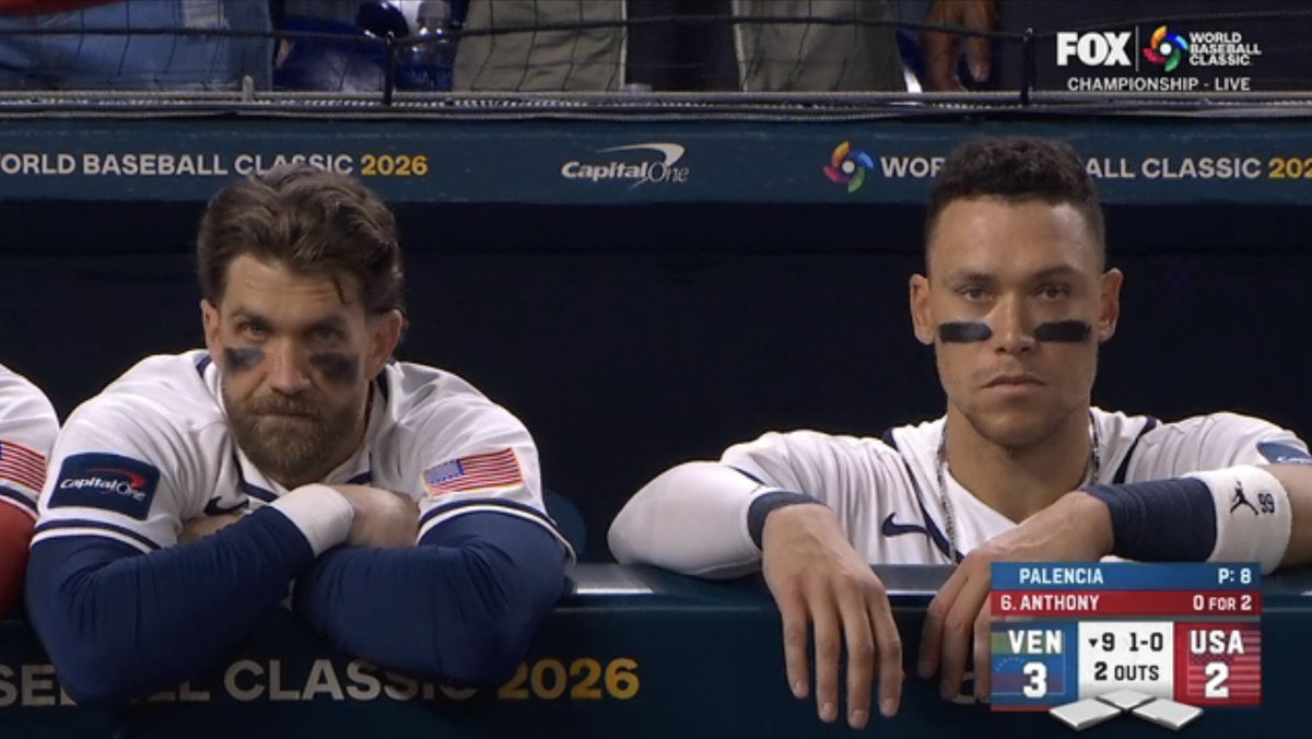 FOX Sports: MLB tweet media