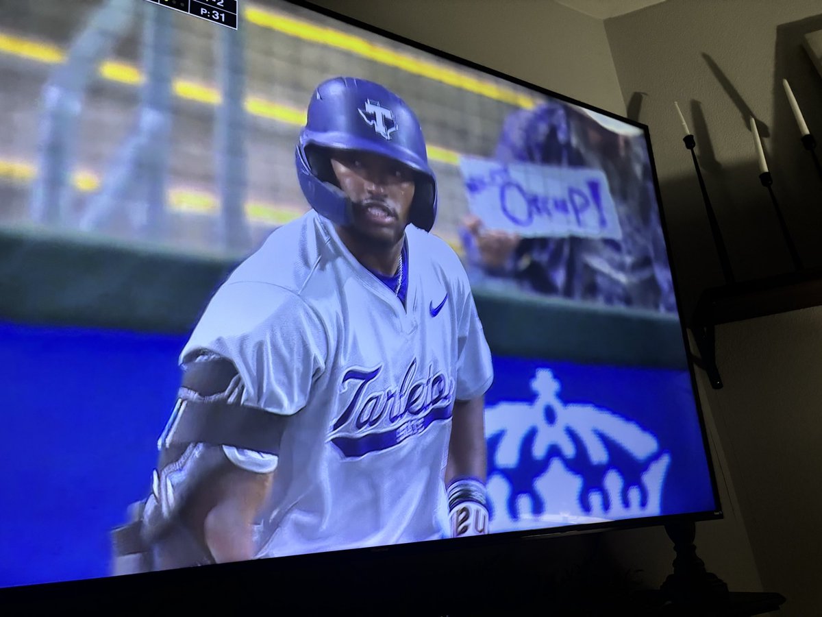 Special K tweet media