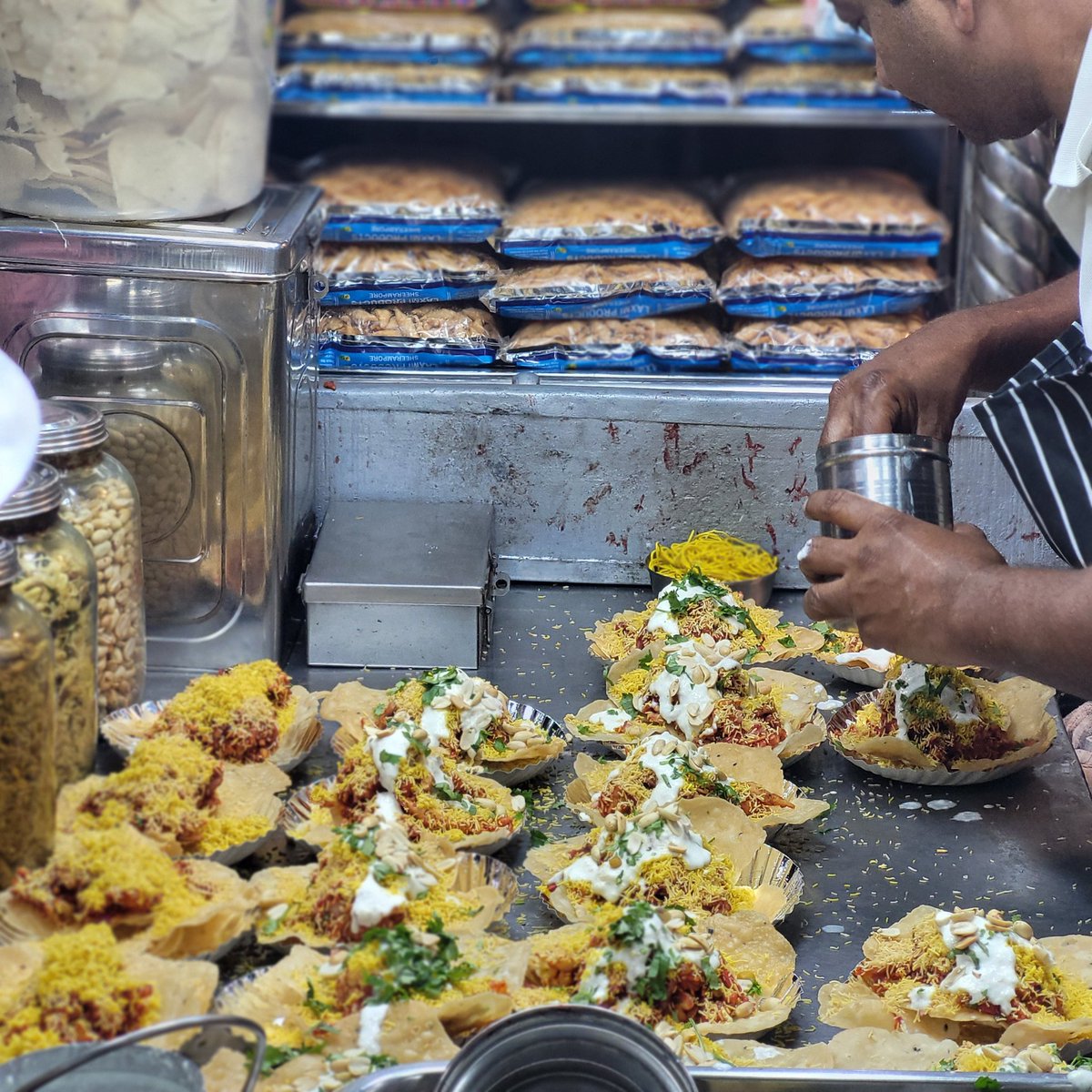 AbHiKgHoSh tweet media