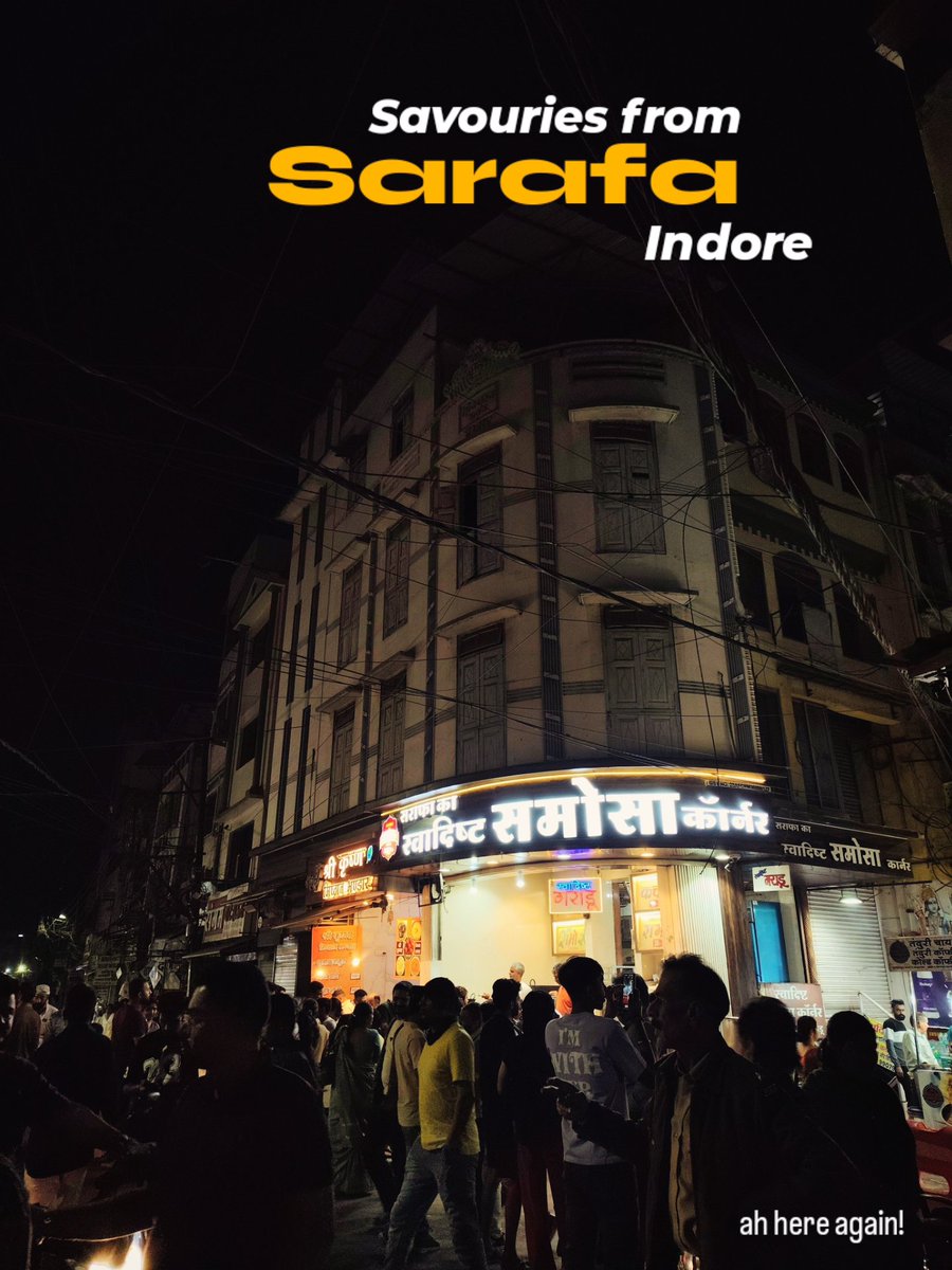 horek_rokom's tweet image. Sarafa hopping, while exploring Indore outdoors the nightlife of Sarafa is quite a talking point, recently buzzed on the internet and truly worth checking out..

Full album here 🔗 
instagram.com/p/DV3oY0CgK_t/…

the delicacy alley 🍽️🍛 
#sarafaindore #walkthrough