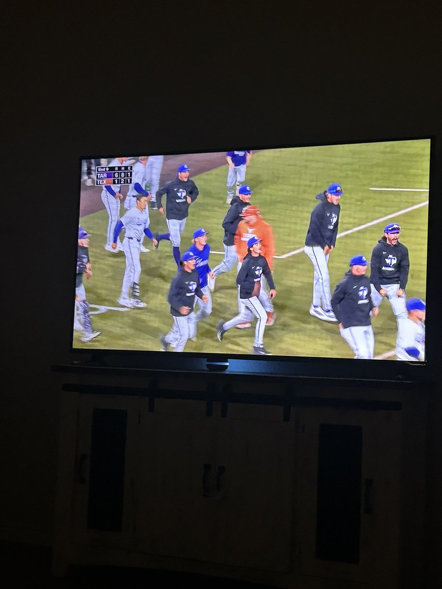 Casey Hogan tweet media