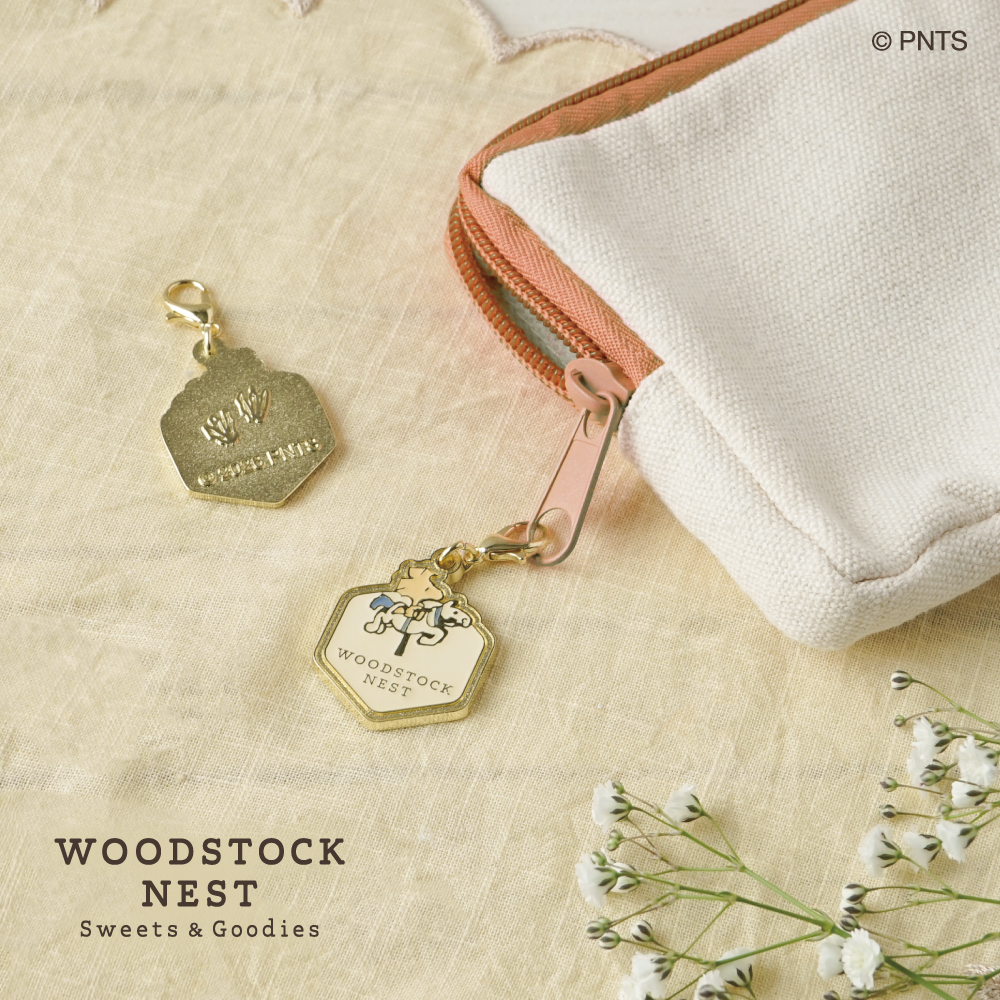 woodstocknestjp's tweet photo. 【3/20 全店発売】ファスナーチャーム
メタルの重みが高級感のあるチャームです。
付け外しのしやすいカニカン付き。
全店共通デザインはオンラインストアでも同時発売!
商品サイズ等詳細のご確認もこちらが便利です。
https://t.co/AMYxOr6pSG
#woodstocknest #ウッドストックネスト #snoopy #スヌーピー #peanuts #史努比 #花生